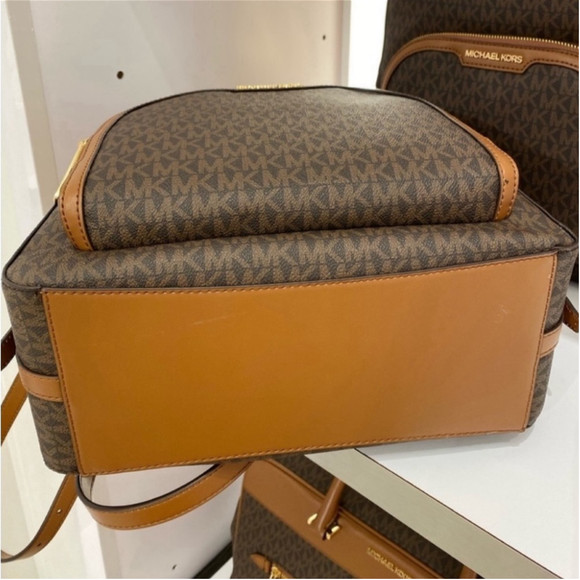 Michael Kors Large Jaycee Backpack Brown - Picture 10 of 11